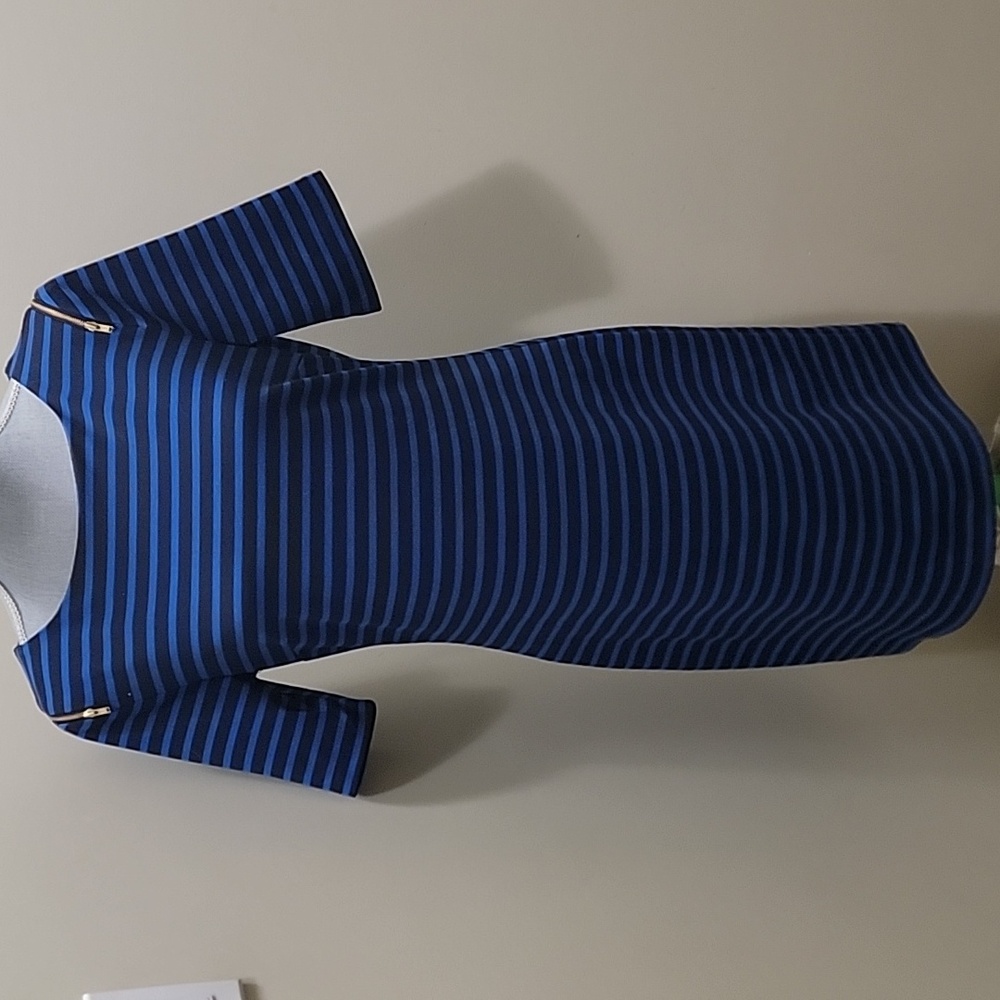 Apt. 9 Navy and Cobalt Striped Dress MED P2p19 L36 3/4 Sleeve Very Good Conditio